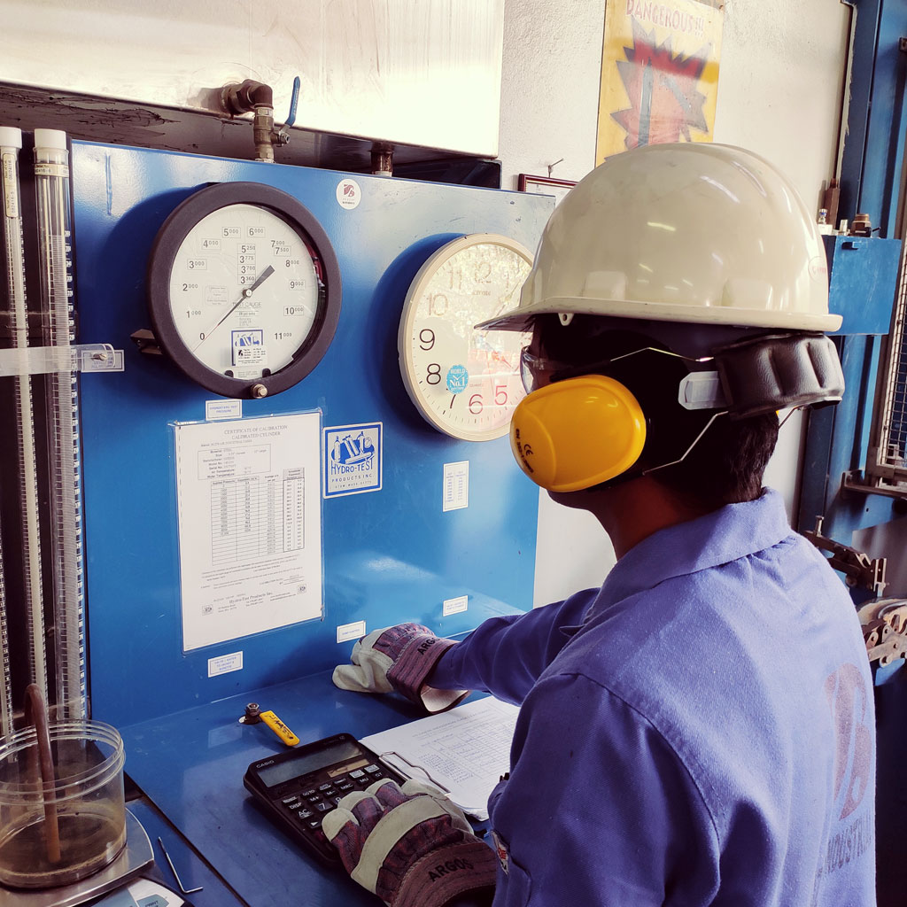Cylinder Maintenance Service